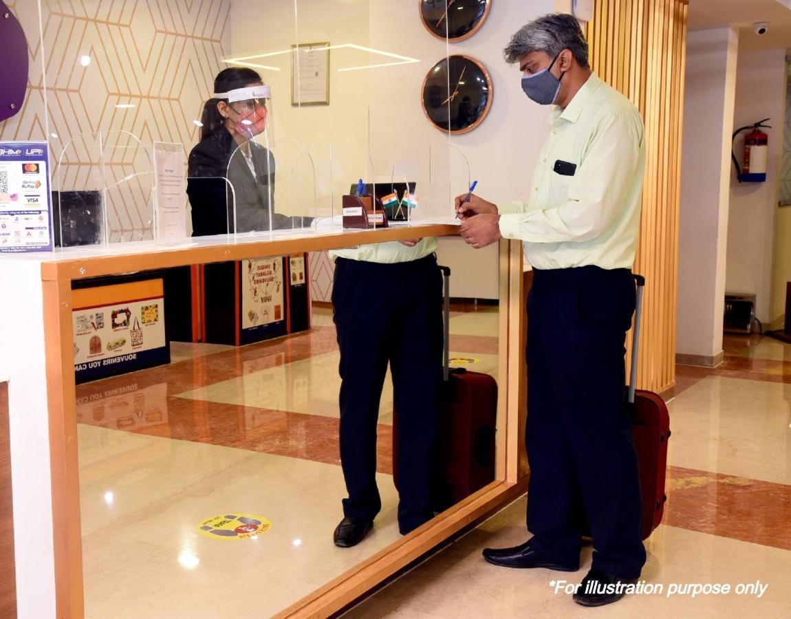 Oyo 77158 Hotel Swastik Palace Bhiwandi Экстерьер фото