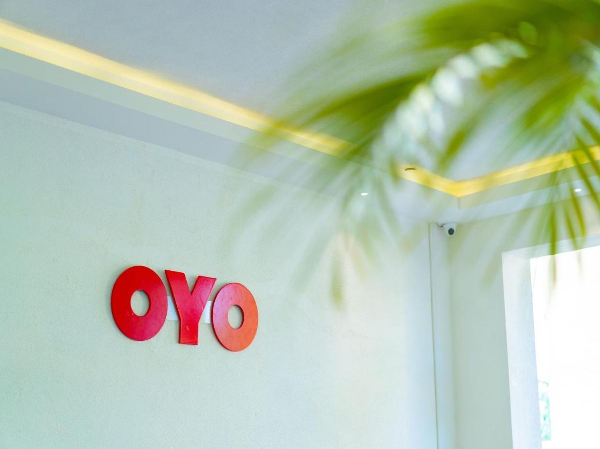 Oyo 77158 Hotel Swastik Palace Bhiwandi Экстерьер фото