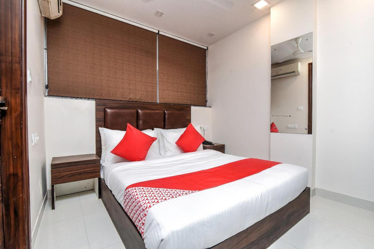 Oyo 77158 Hotel Swastik Palace Bhiwandi Экстерьер фото